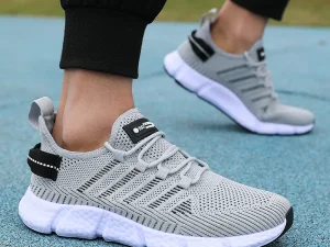 New Summer Soft Soled Running Shoes Men Mesh Breathable Casual Shoes Comfortable Fashionable Versatile Outdoor Exercise Shoes