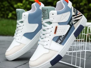 Men's Skateboarding Shoes 46 High Top Casual Sneakers Breathable Street Shoes Black Flats Shoes Walking Shoes Chaussure Homme